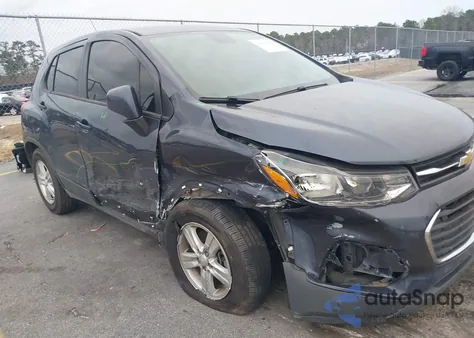 2019 Chevrolet Trax Ls z USA, uszkodzony, nr VIN 3GNCJKSB8KL251317